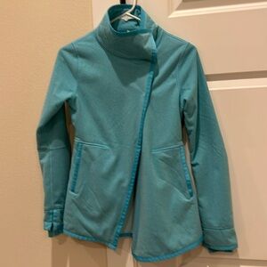 Ivivva girl Size 12 wrap soft fuzzy lining jacket turquoise mint